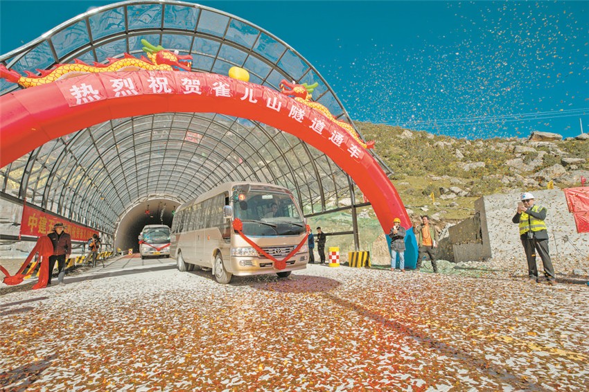 國(guó)道317線.jpg 國(guó)道317線.jpg