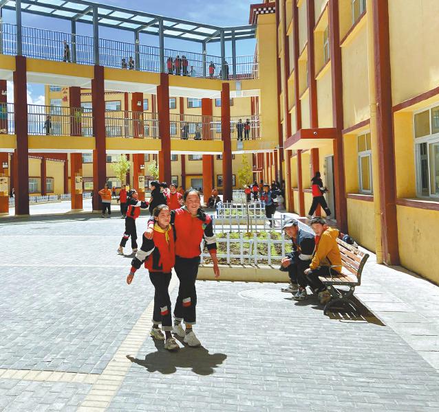 甘孜縣邊遠.jpg 甘孜縣邊遠.jpg