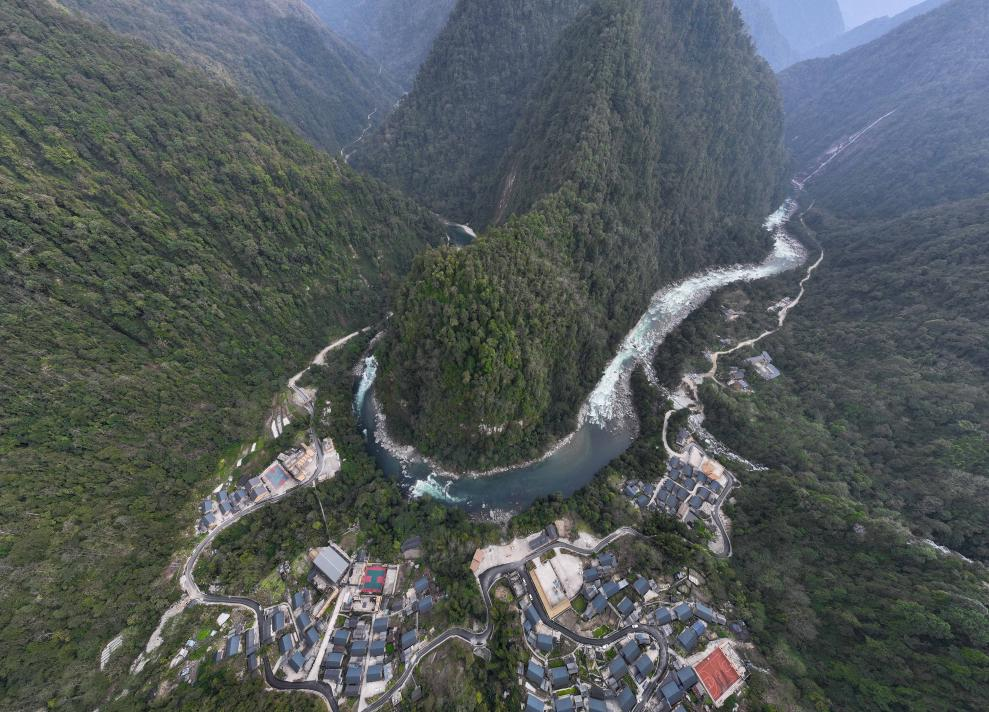 2023年3月10日，獨(dú)龍江航拍。